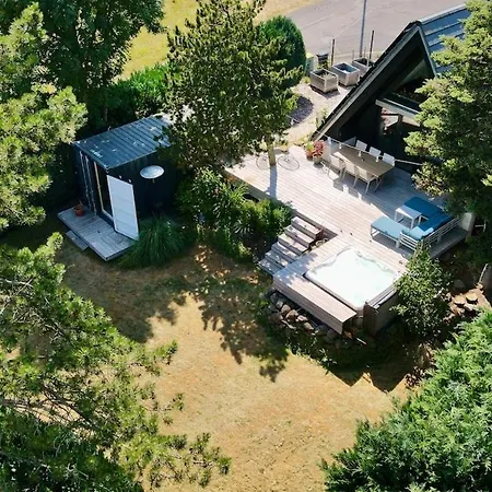 Сasa de vacaciones Nurdachhaus & Schiffscontainer In